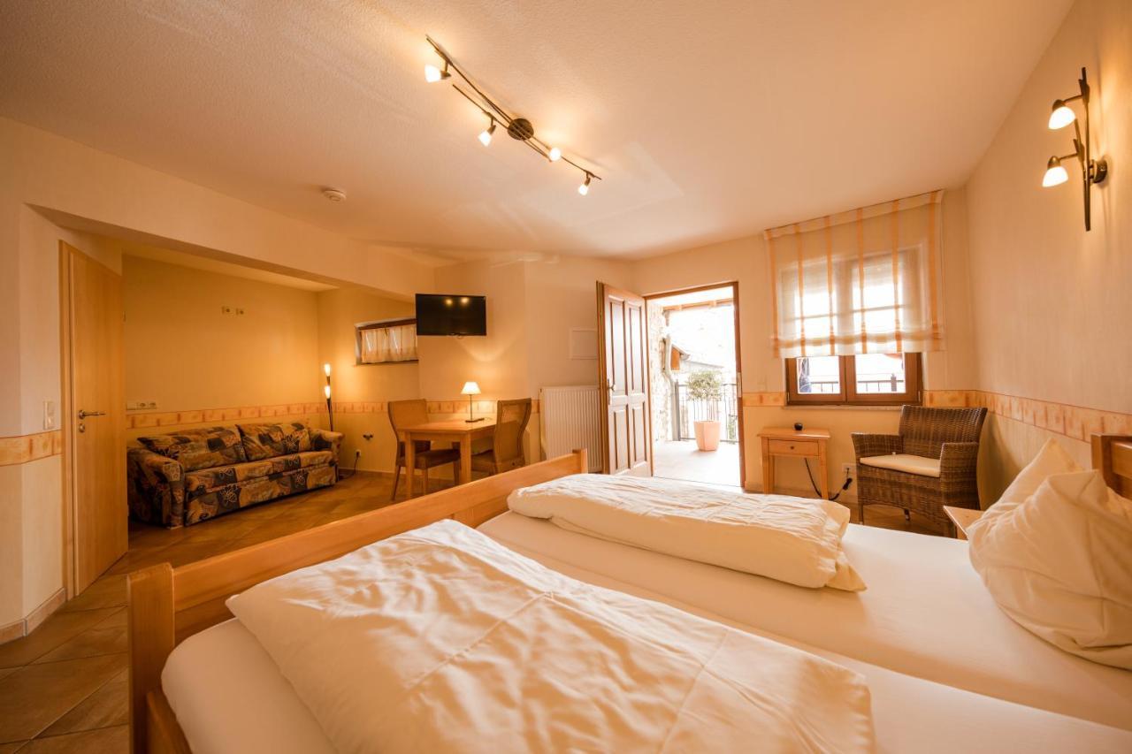 Hofgut Metzler Hotel Gau-Heppenheim Kültér fotó